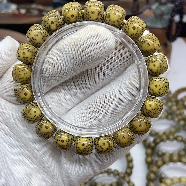 星月菩提手串星月菩提手串