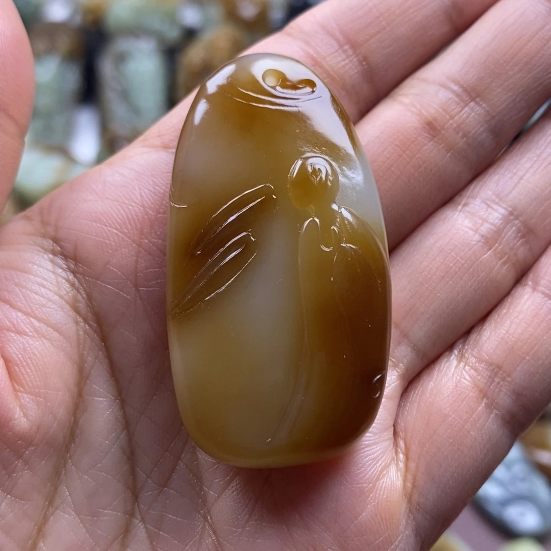 吊坠(不含链)未镶嵌和田玉（糖玉）凨**夙