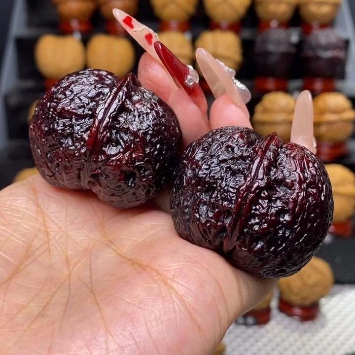 文玩核桃把件泰伦元宝40号