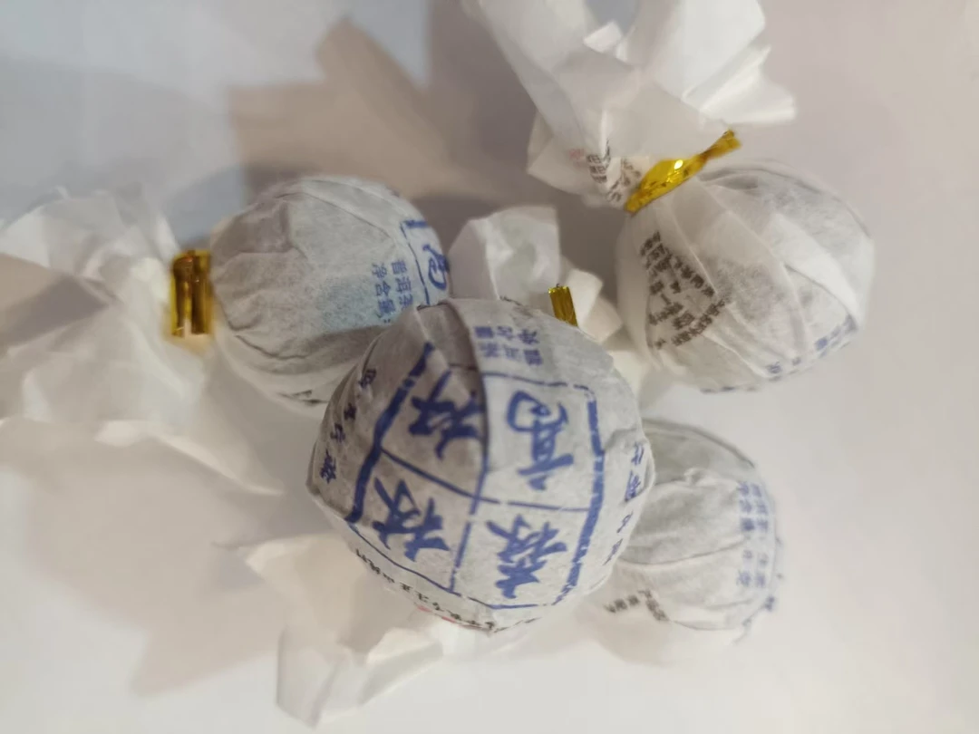 2024年春冰岛茶区森林高杆龙珠/8g*30颗 生普 7/9