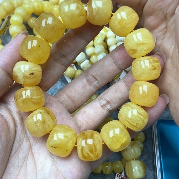 琥珀未镶嵌珠宝奇石18