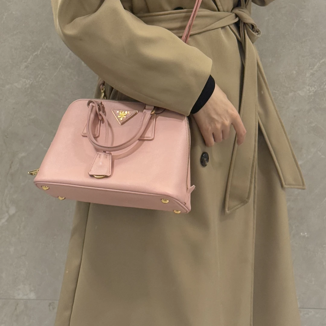 95新 Prada/普拉达 prada樱花粉杀手包可斜挎