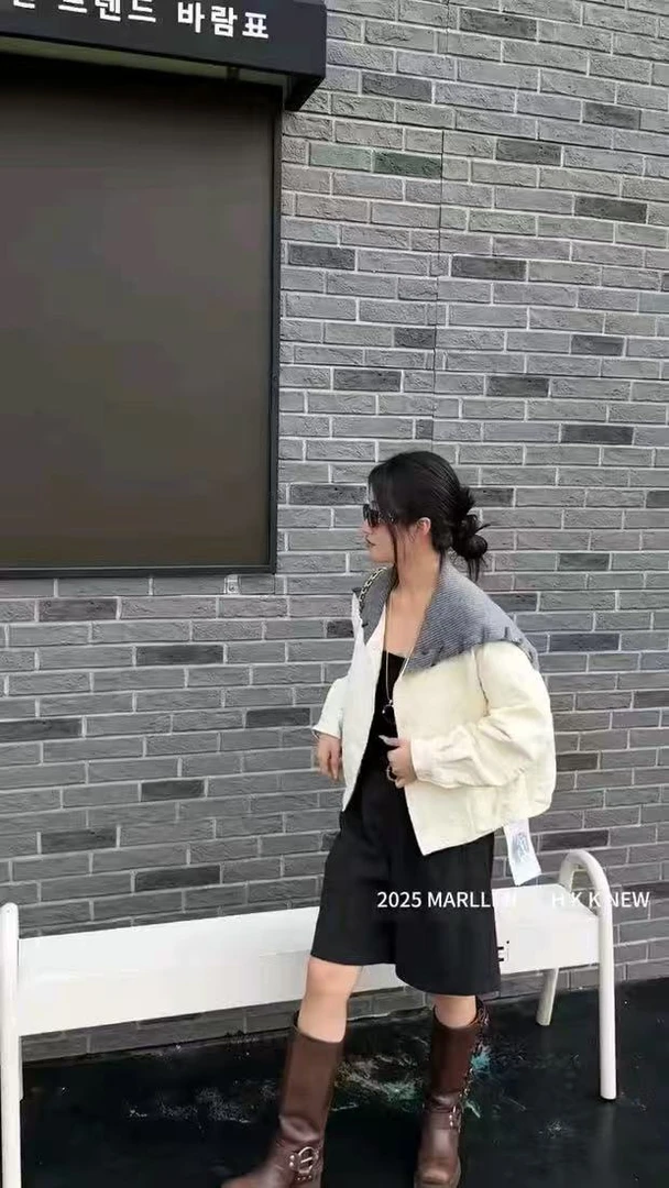 时尚百搭设计感针织拼接海军领短款外套女2025秋新款休闲薄棉衣