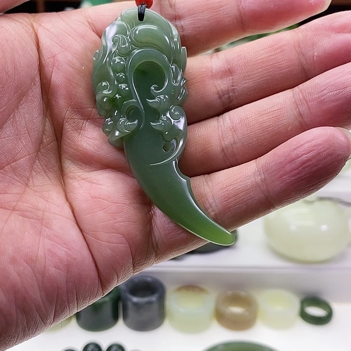 和田玉未镶嵌挂件
