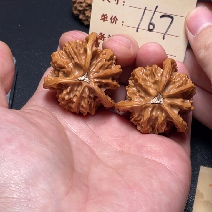 文玩核桃把件三棱40尺以打底167