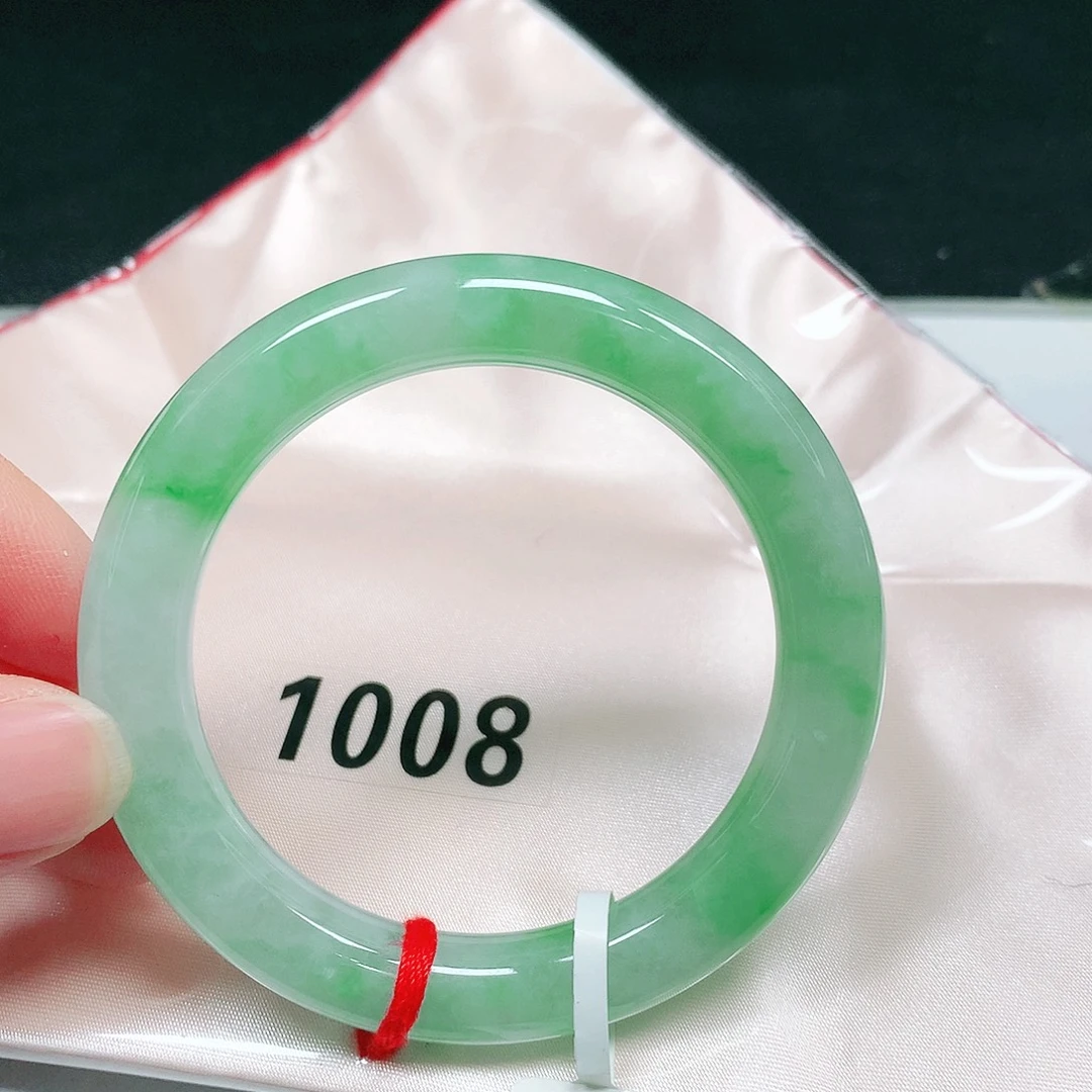 翡翠未镶嵌手镯（圆镯）56 号翡翠手镯