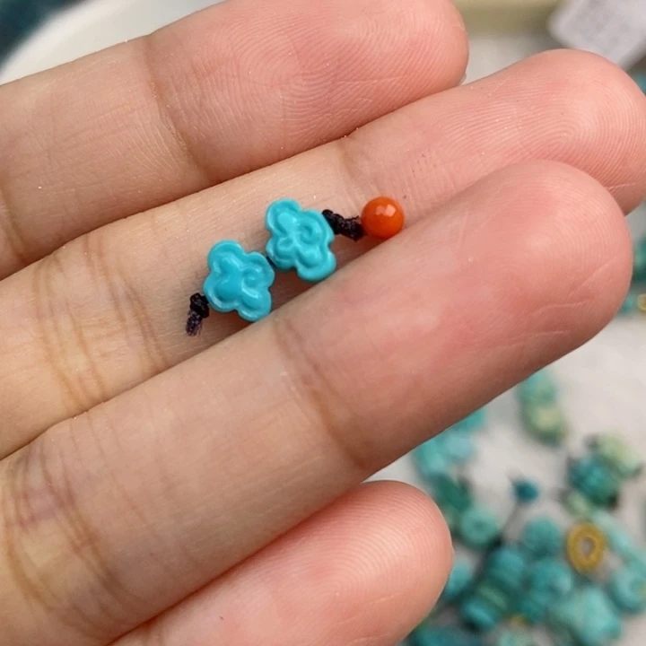 南红玛瑙未镶嵌珠宝奇石