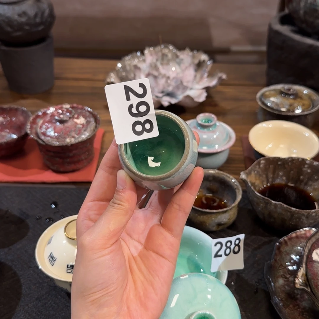 景德镇手作器皿了