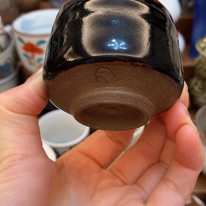 中古物品默认微瑕，谨慎参拍，满18包邮！