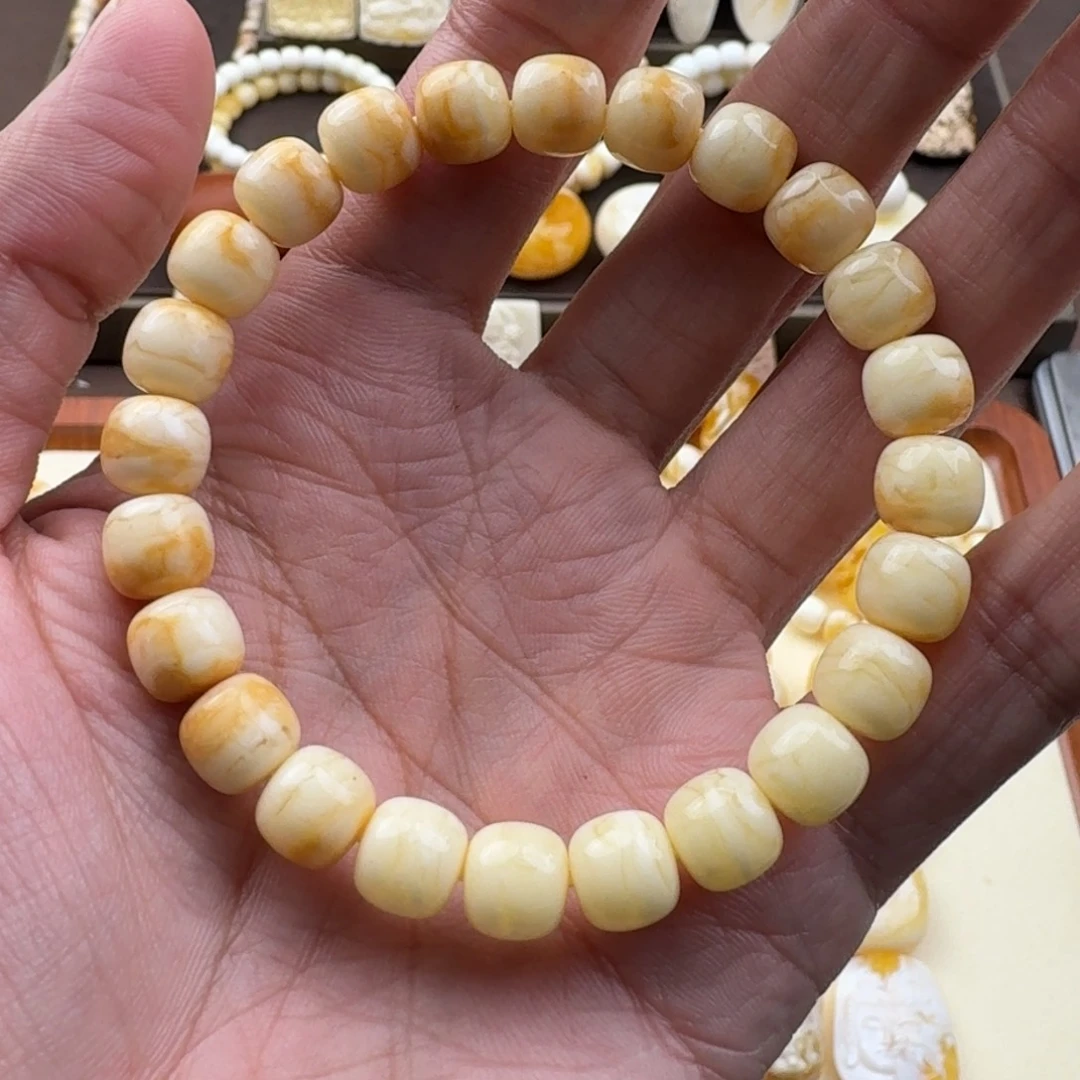 琥珀未镶嵌裸石蜜蜡