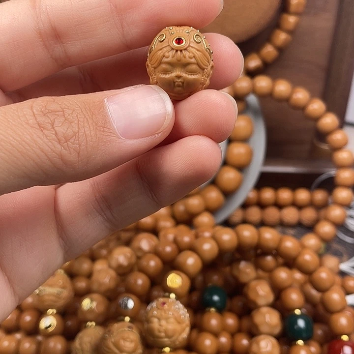 吊坠猴头核桃扎基拉姆微瑕