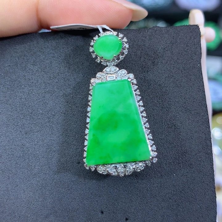 18K金镶嵌手链翡翠翡翠