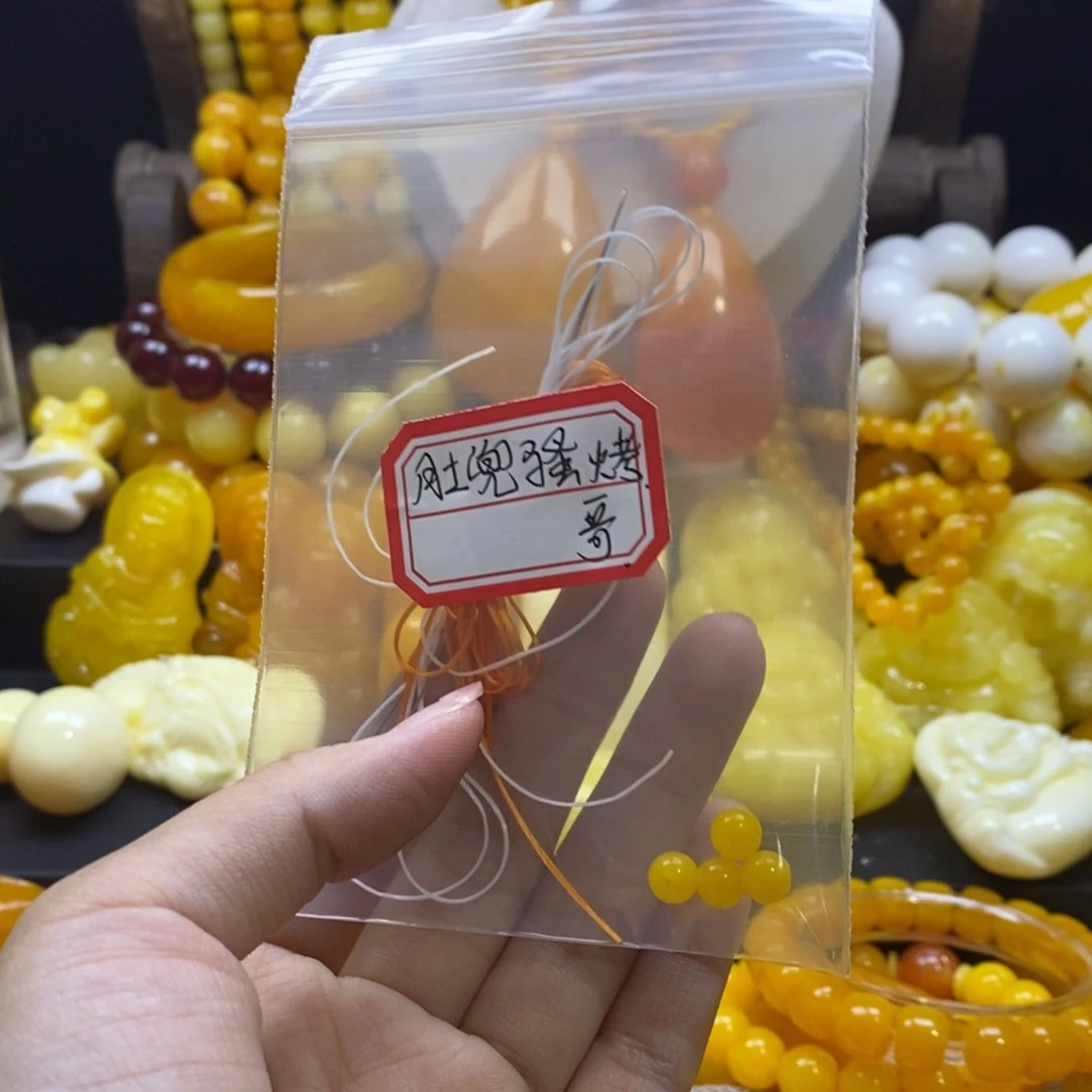 肚***哥非金属全品无暇精品鸡油黄6单珠4颗