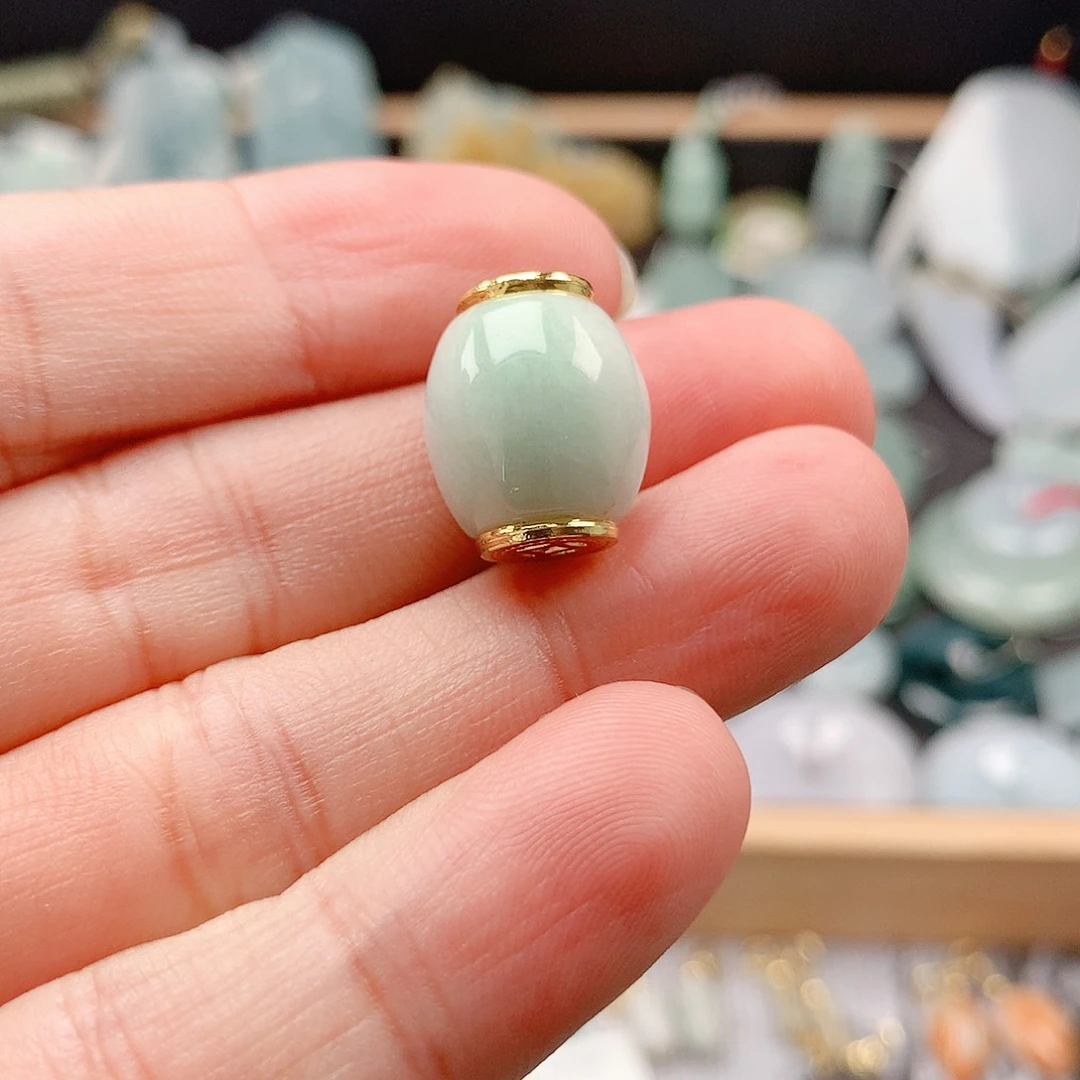 翡翠未镶嵌吊坠(不含链)50路路通
