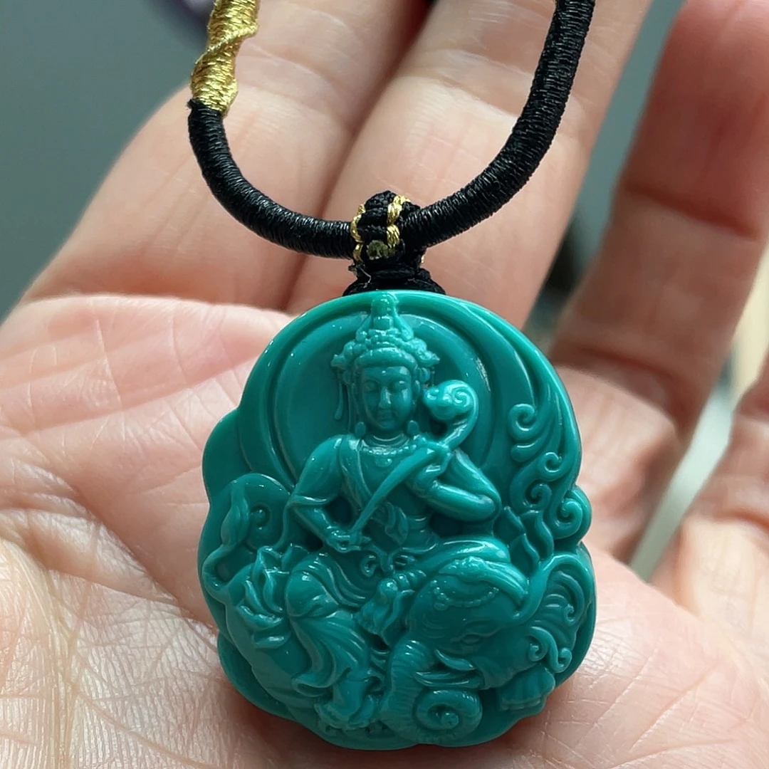 绿松石未镶嵌颈饰