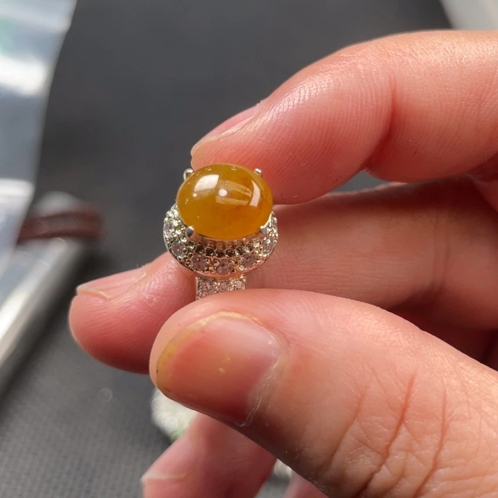 翡翠未镶嵌戒指缅甸天然翡翠