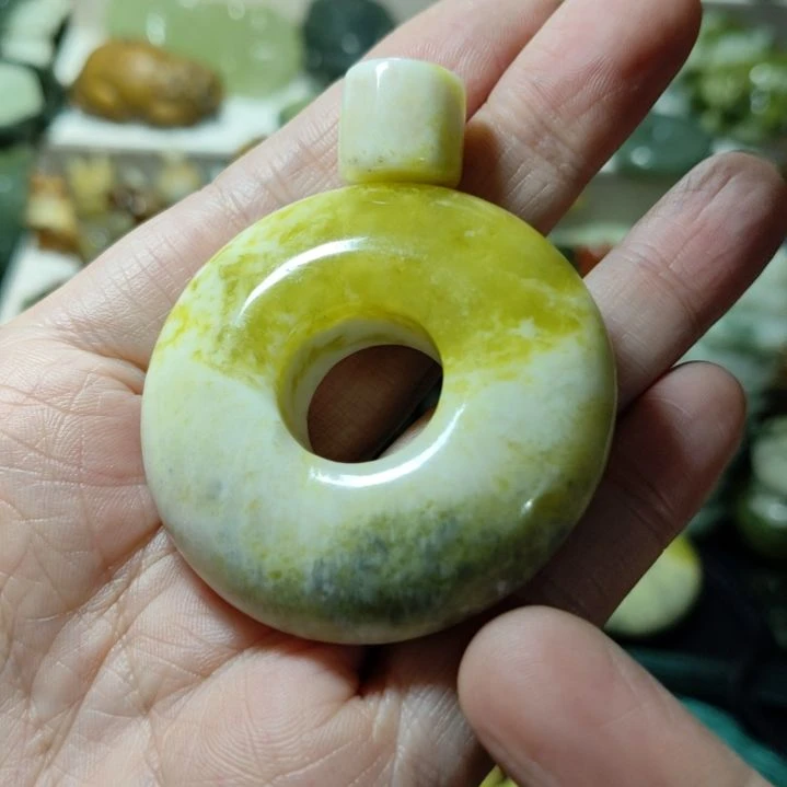 岫玉平安扣未镶嵌