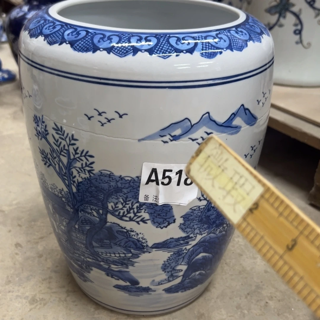 微瑕青花瓷器值得厚爱