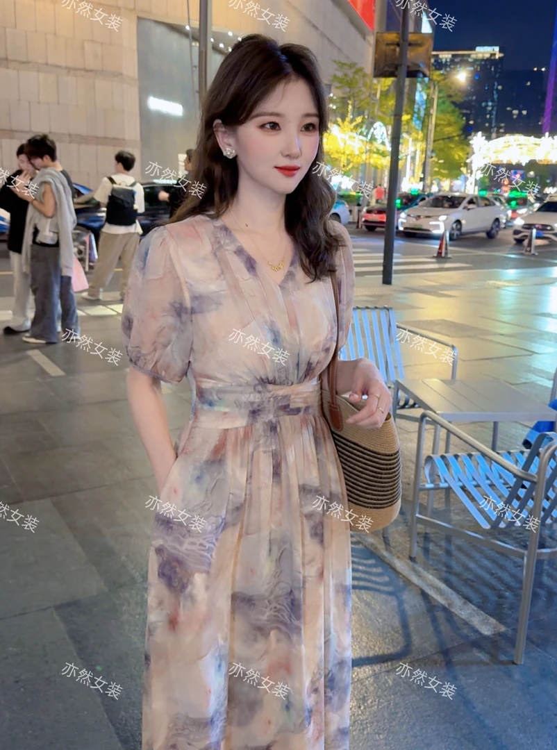 【亦然】绝美油画感面料设计V领短袖高腰连衣裙