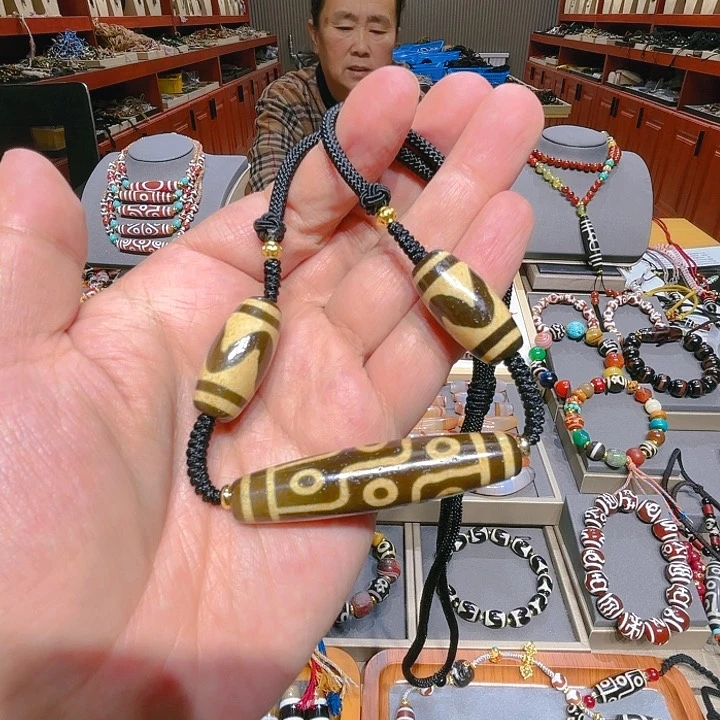 未镶嵌玛瑙/玉髓珠宝奇石