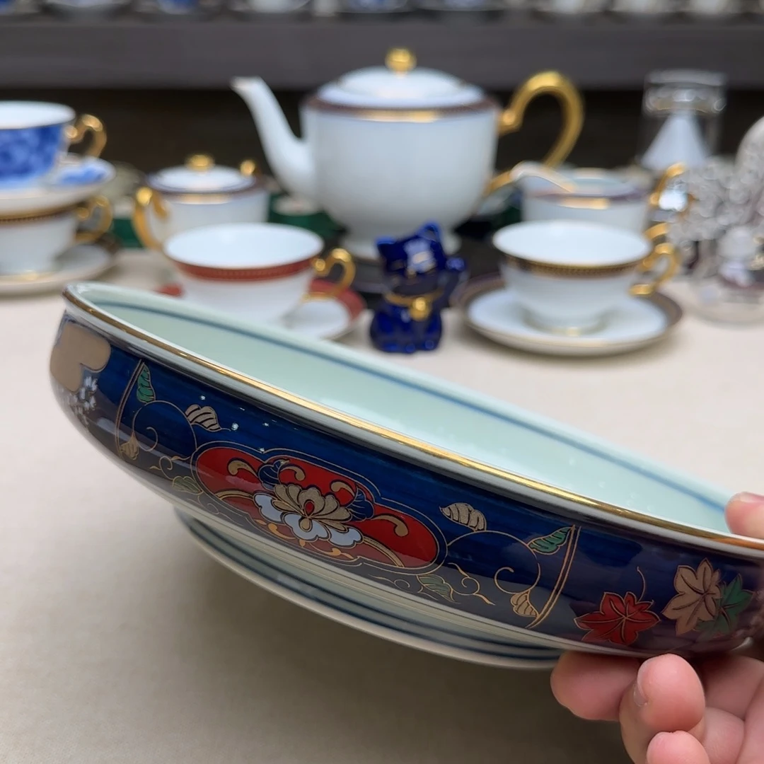 瓷片新号开播。点点关注