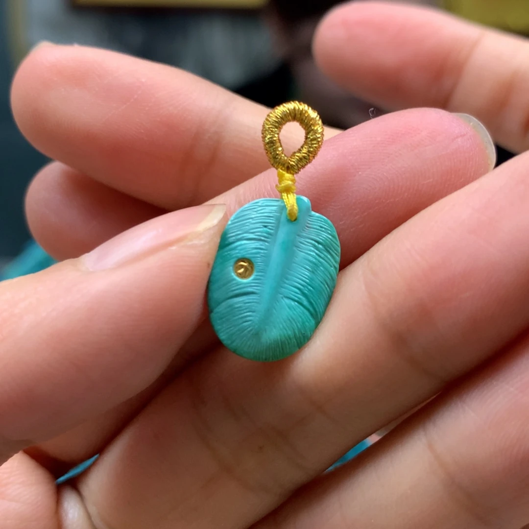 绿松石配饰未镶嵌