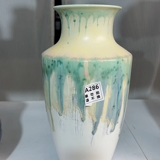 瓶高29口9。陶瓷花瓶摆件。286