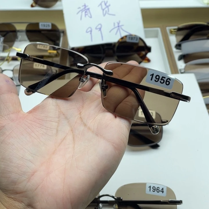茶水晶商务框 1956