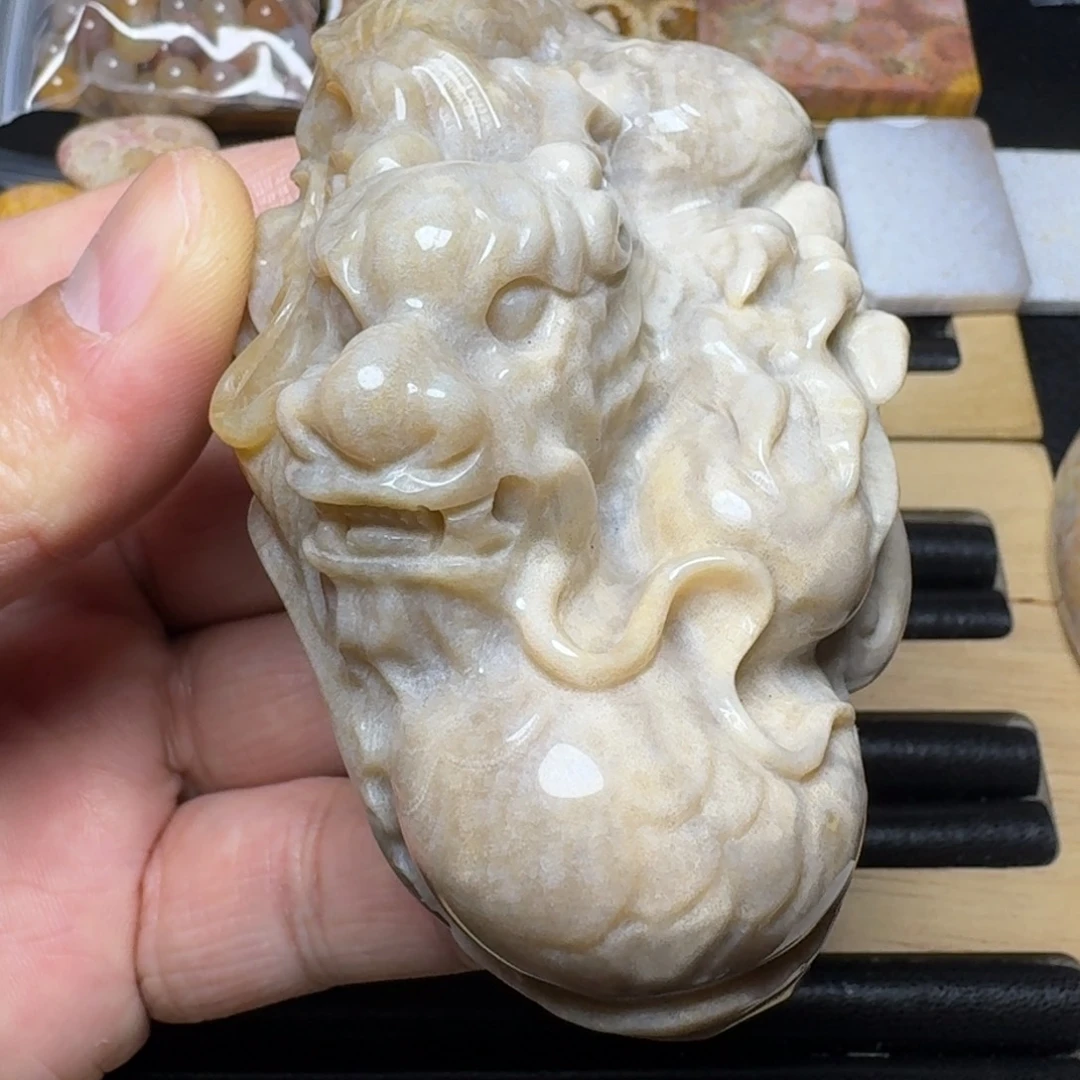 硅化玉纯天然色有机玉石未镶嵌溪*