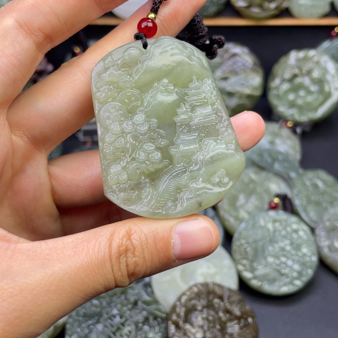 和田玉颈饰未镶嵌