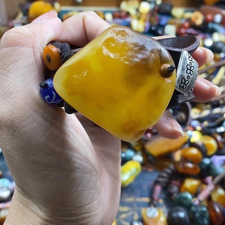 蜜蜡未镶嵌手镯手镯