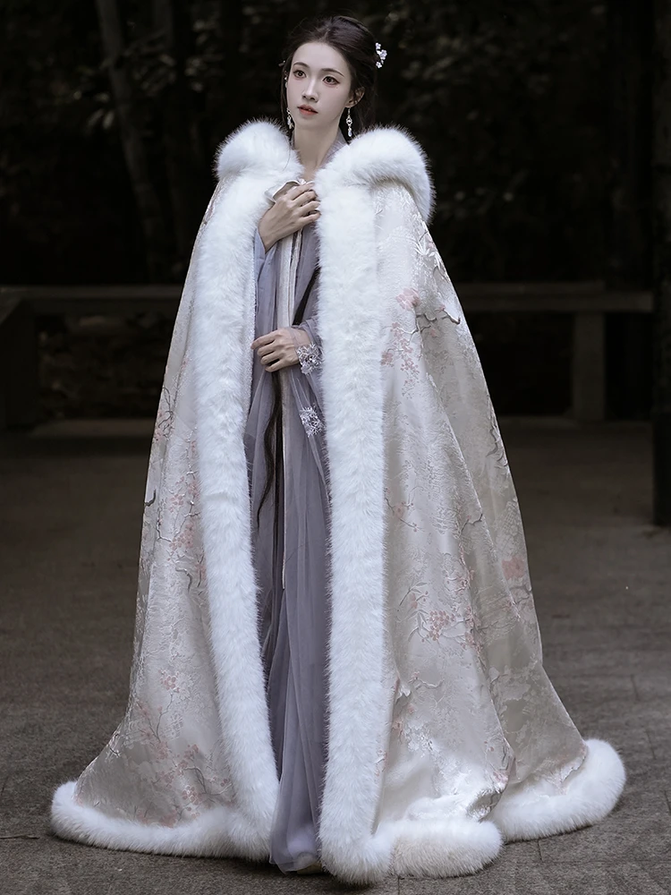 汉服斗篷女2025冬季新款大毛领加绒加厚超仙日常保暖披风