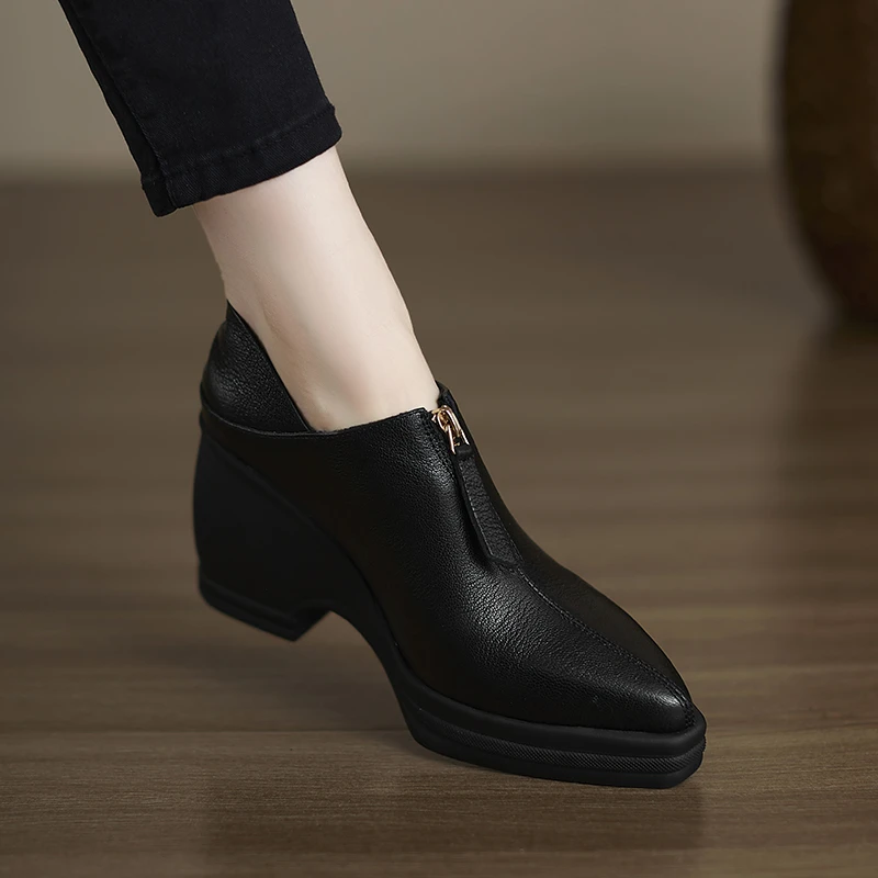 修悦手工女鞋9.5CM坡跟女鞋新款欧若风防水台厚底黑色全真皮单鞋