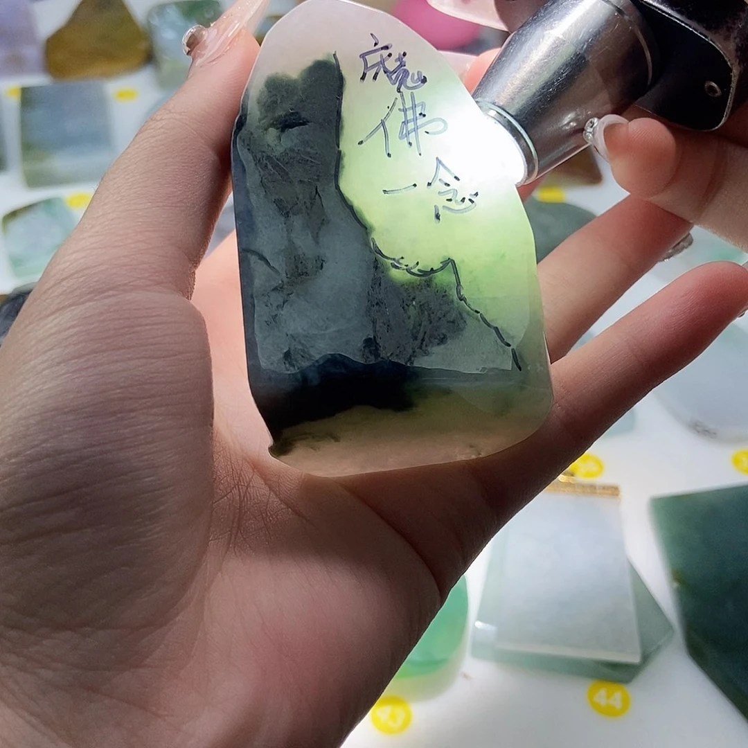 定制翡翠未镶嵌翡翠