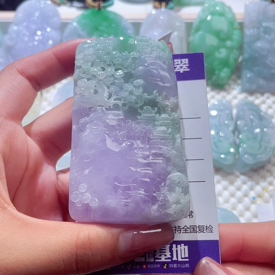 颈饰未镶嵌翡翠山水