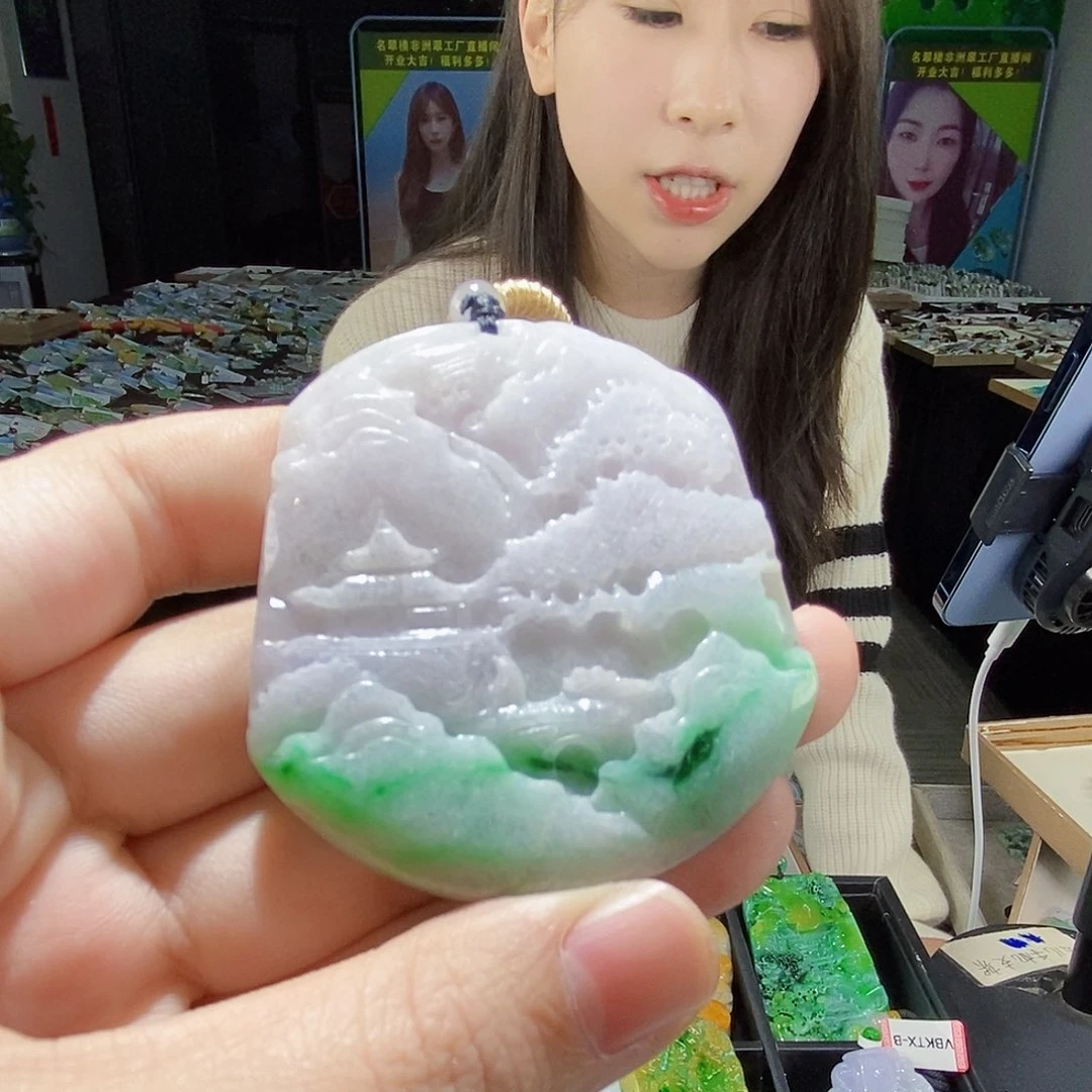 颈饰未镶嵌翡翠翡翠