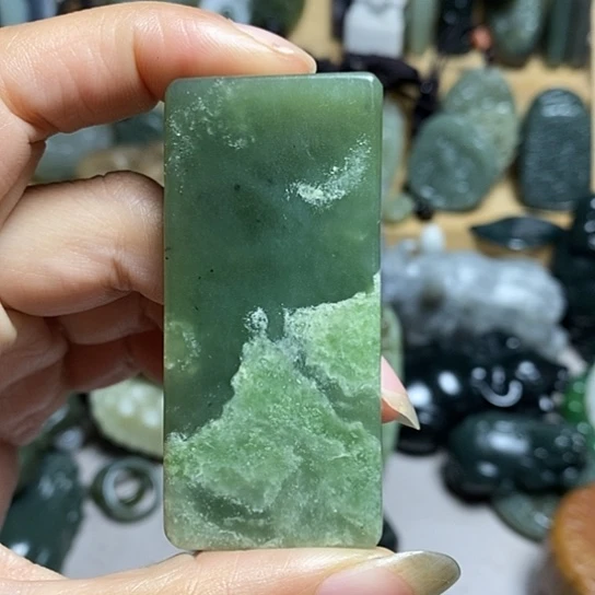 未镶嵌和田玉（糖玉）珠宝半成品