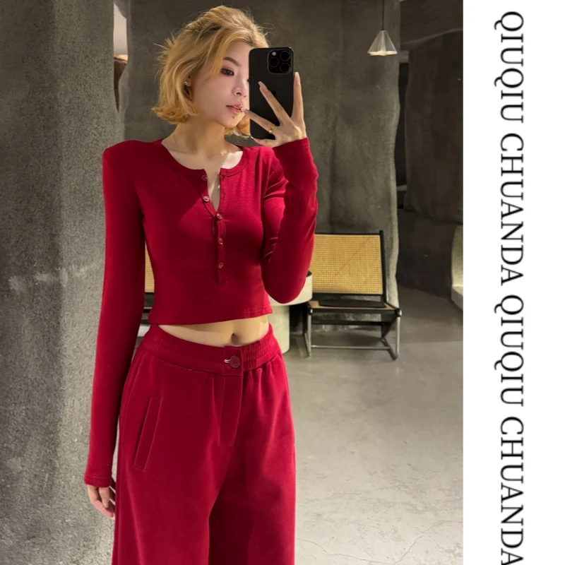 QIUQIUCHUANDA  净版纯欲风加绒套头修身纽扣长袖打底T恤 W66631