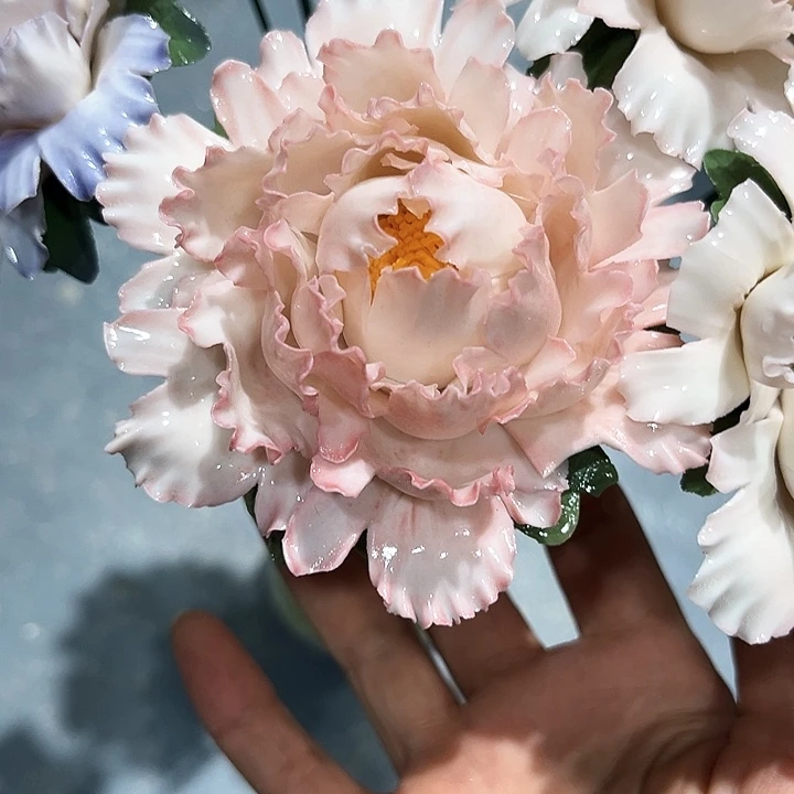 白泥陶瓷等行业的生产和销售