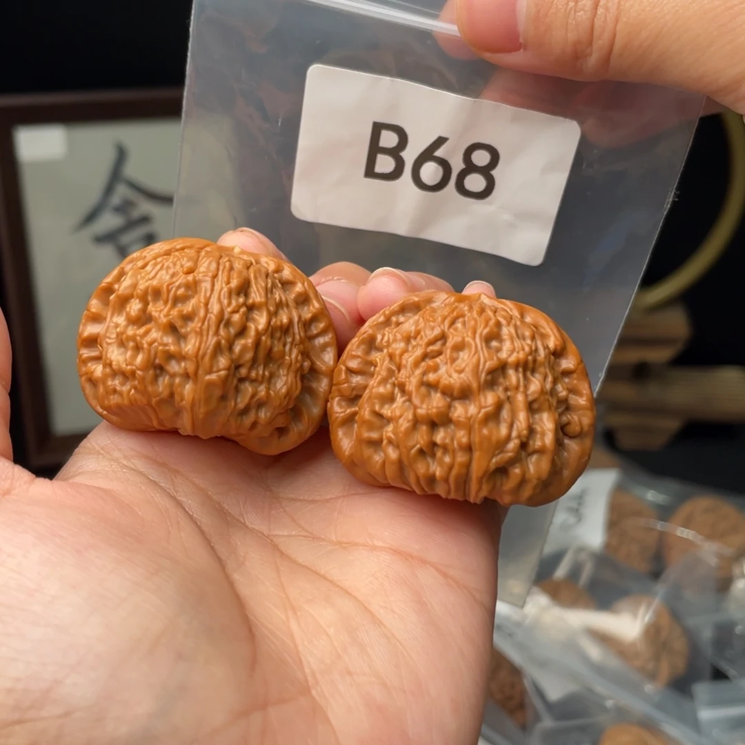 文玩核桃把件42闷白