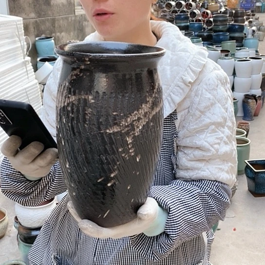 紫砂花盆瑕疵口15高25