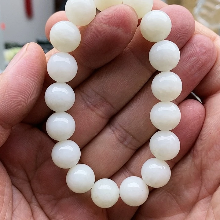【闪购商品】未镶嵌手链和田玉12白