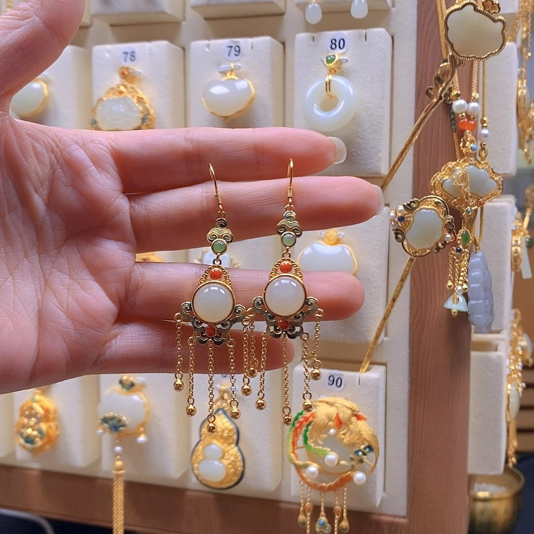 和田玉银S925镶嵌颈饰