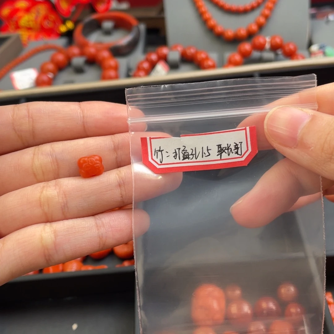 南红玛瑙雕刻珠未镶嵌竹