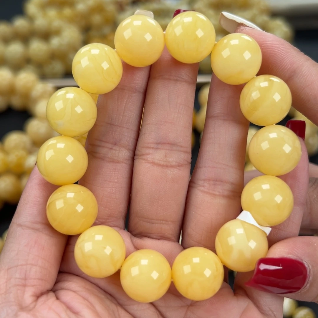 琥珀未镶嵌手链28.6克