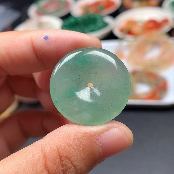 石英质玉未镶嵌颈饰28+