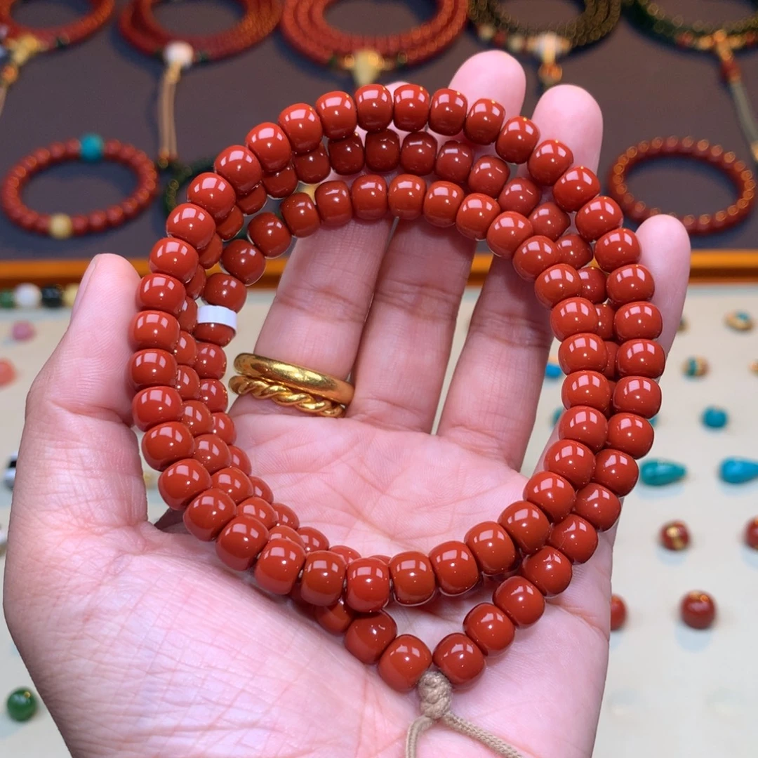 颈饰未镶嵌南红玛瑙