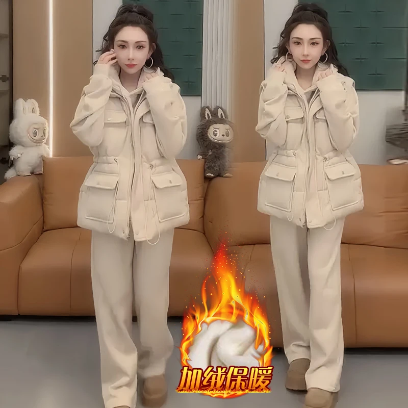 高级感洋气休闲套装女2025年冬季新款小个子卫衣马甲直筒裤三件套