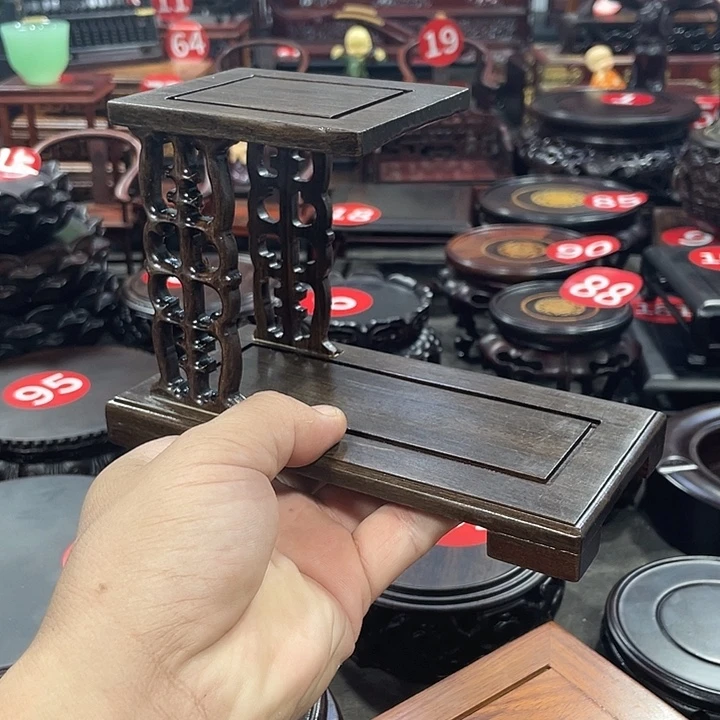 琉璃手工艺品红木底座工艺品