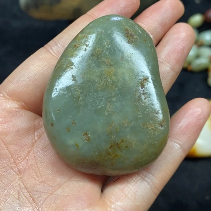 未镶嵌和田玉（糖玉）挂件